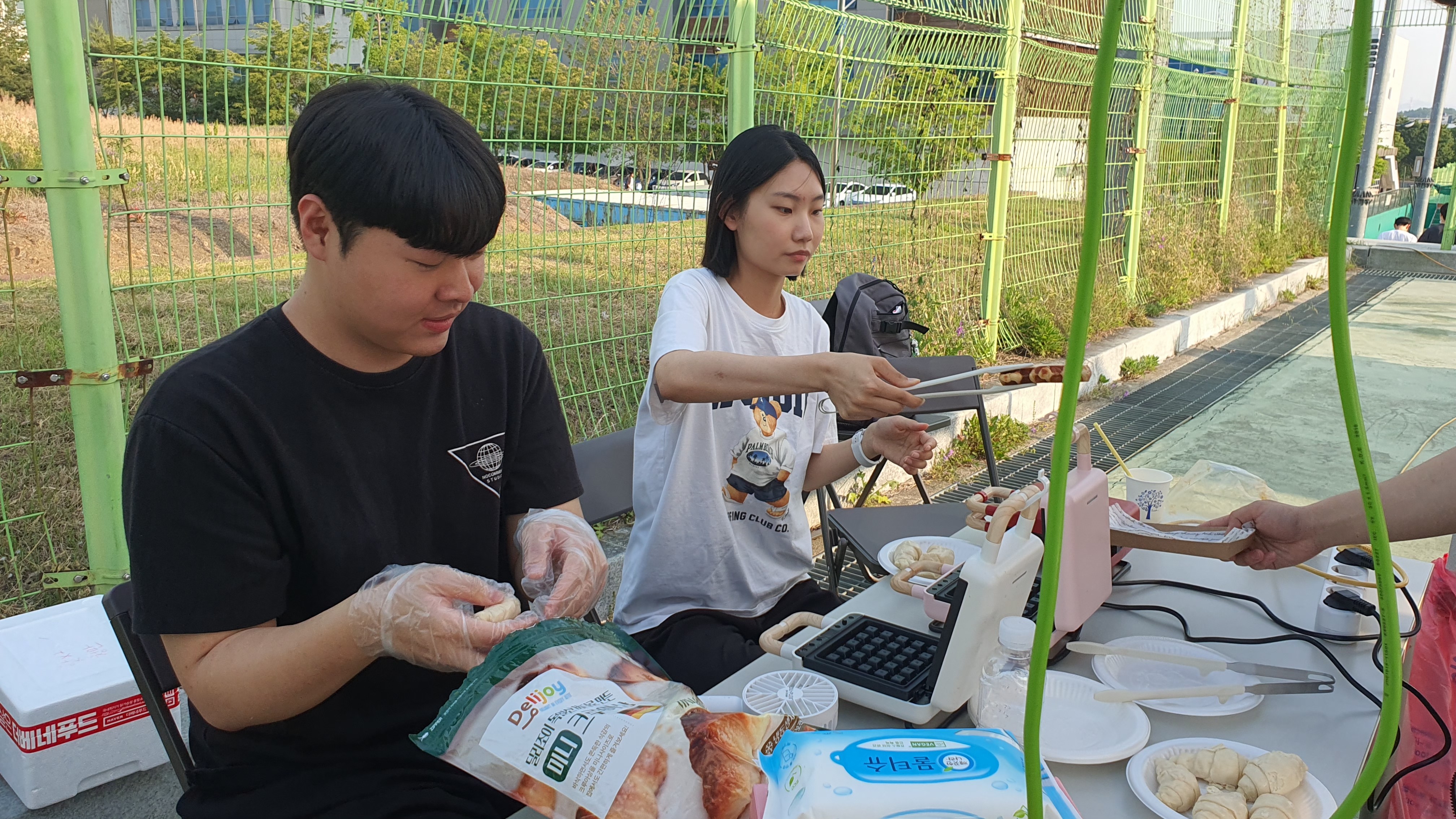 학생회가 만든 크로플♪